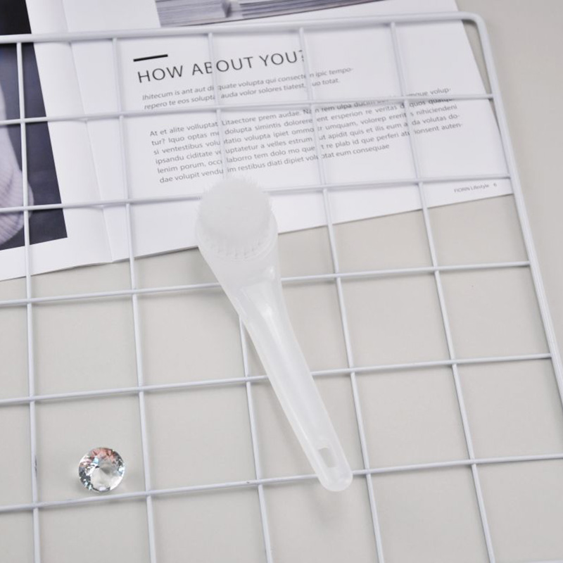 Как пластиковые щетки могут улучшить ежедневную уборку?